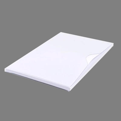 Magnetlomme A4 åben liggende hvid 1cm dyb /10