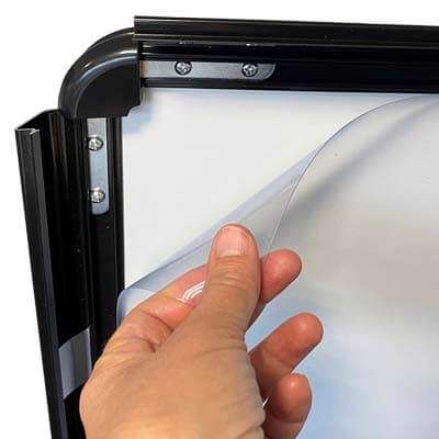 Frontplade t/gadeskilt antirefleks 70x100 cm.