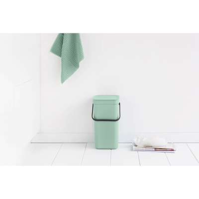 Affaldsspand med låg Brabantia Sort & Go Jade Green 12L
