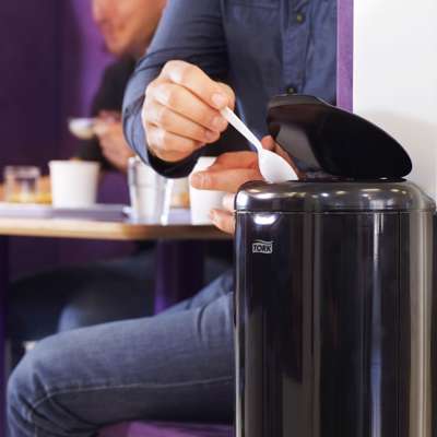 Toiletspand Tork Lady Bin B3 sort 5l 564008