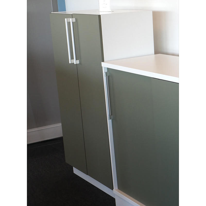 Reol Rumas m. låger/3 hylder lin. Olive/hvid