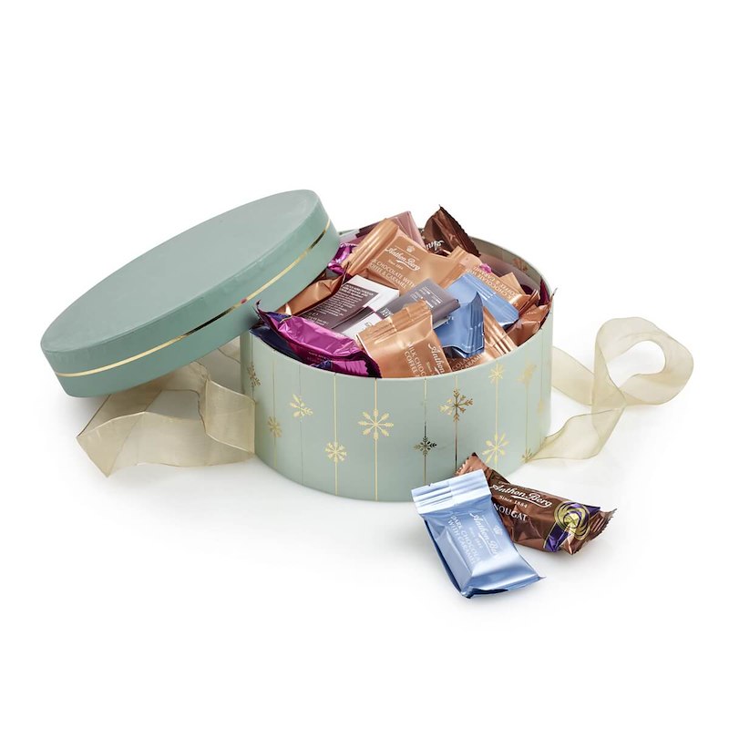 Julegave 2025 Hatteæske Mint Snefnug, Anthon Berg 500g