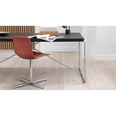 Stol Fredericia Furniture Pato Swivel 4002 fuldpolst.rød